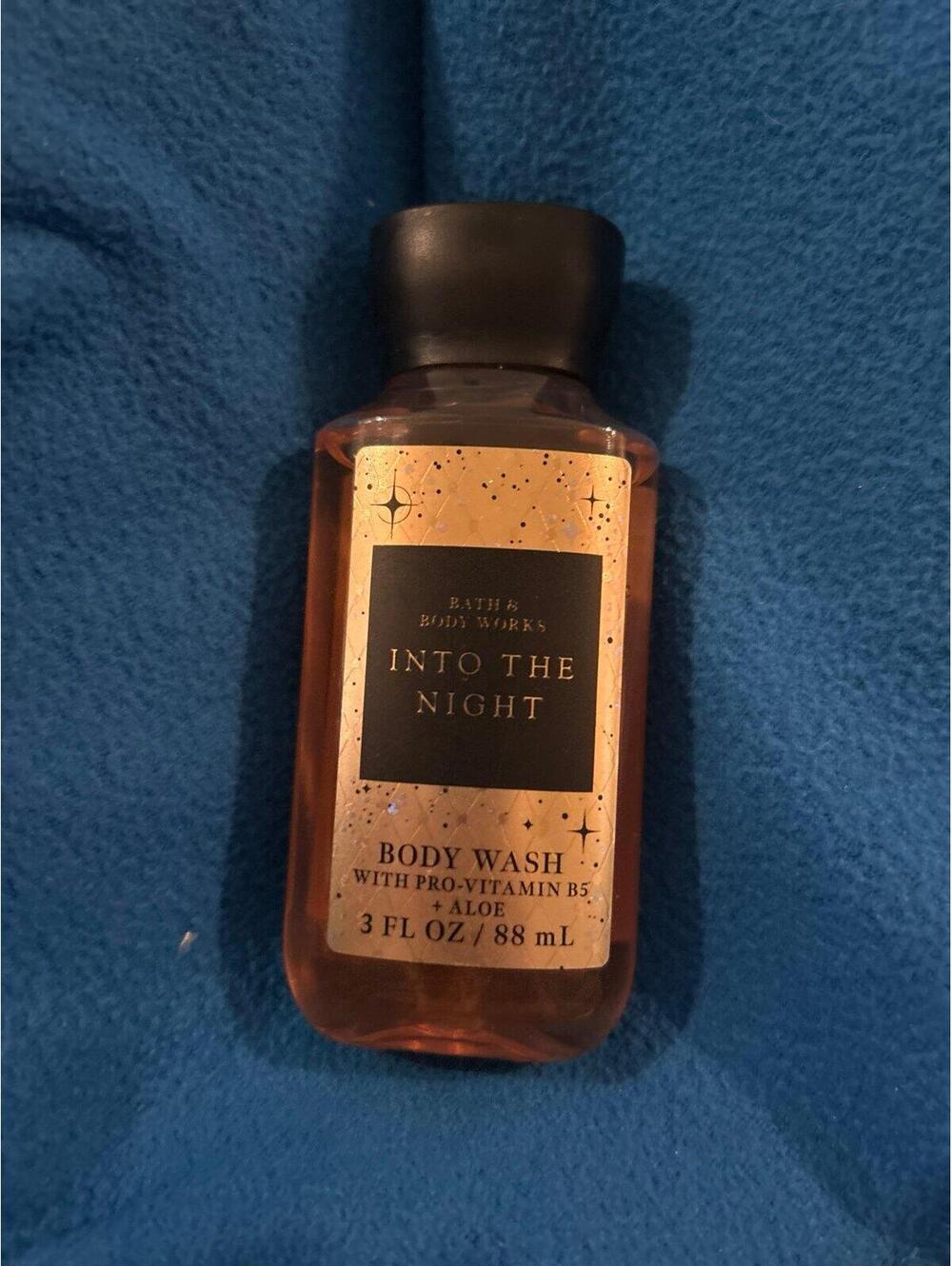 C83 Bath and Body Works into the night body wash 3 oz